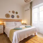 Mira Casa *